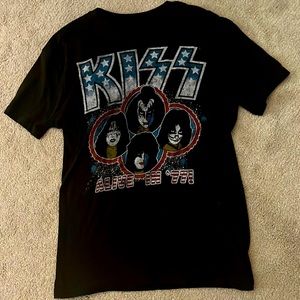 KISS vintage graphic tee